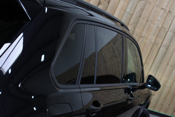 Volkswagen Tiguan 1.4 TSI eHybrid R-Line *Pano*Camera*Trekhaak*Black Style*