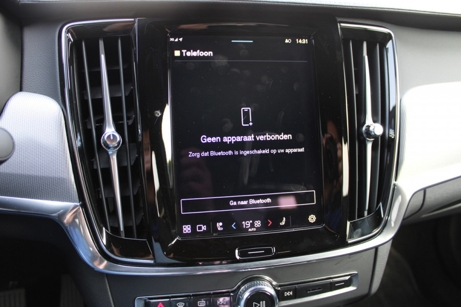 Volvo S90 2.0 T8 AWD Plus Dark | Schuifdak | Luchtvering | Long Range | Leder