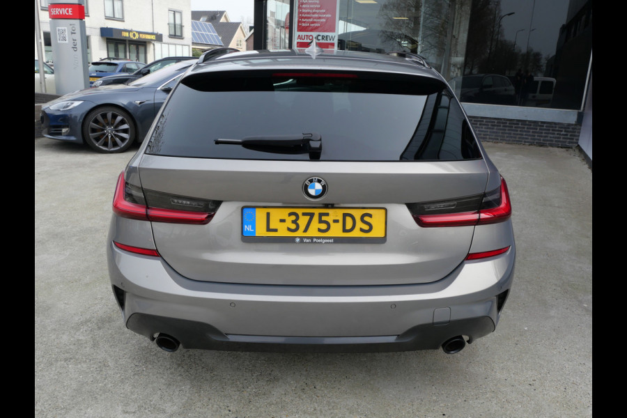 BMW 3 Serie Touring 330i HIGH EXECUTIVE | M-SPORT | PANO | H/K | LASER | TREKHAAK | 1e EIGENAAR!!