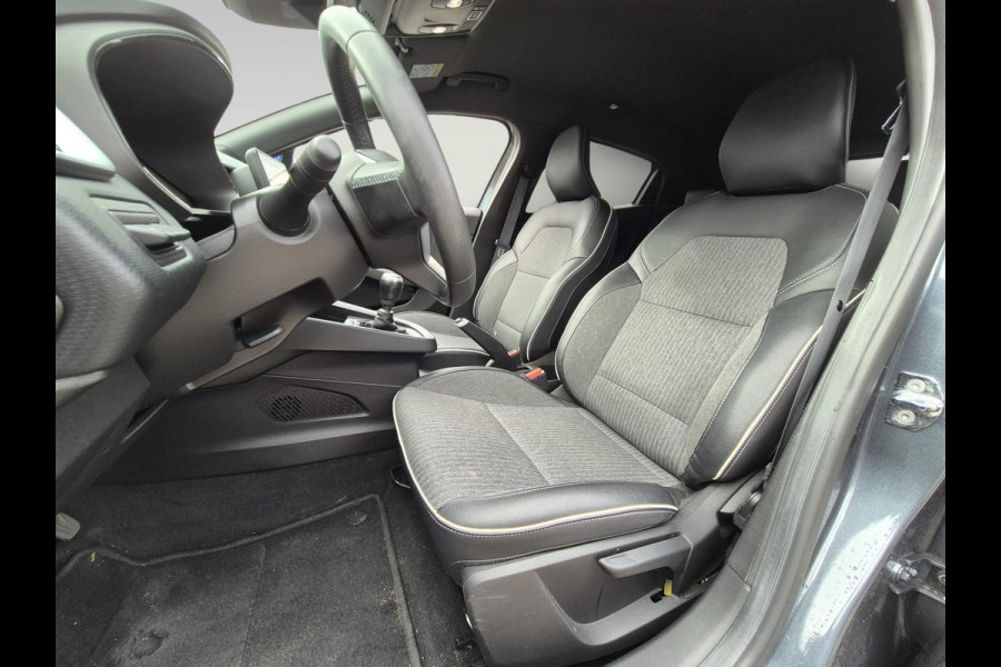 Renault Clio 1.0 TCe Intens | Achteruitrijcamera | PDC voor/achter | Led koplampen | 17'' velgen |