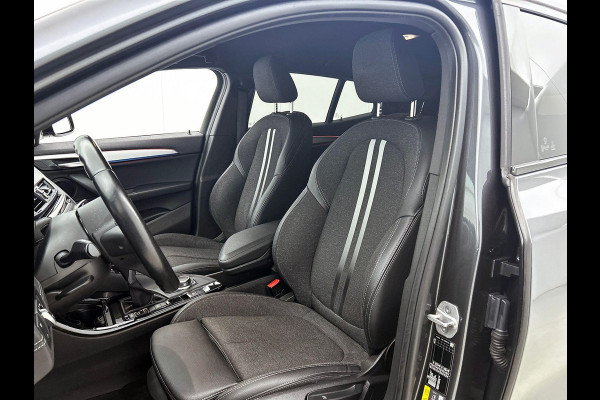 BMW X2 xDrive25e M SPORT | EL-ACHTERKLEP | NAVI