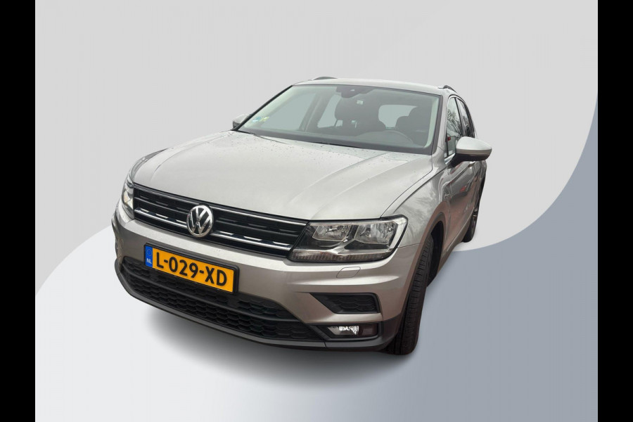 Volkswagen Tiguan 1.5 TSI ACT Highline | 150pk | Trekhaak | Stoelverwarming | Parkeersensoren Voor & Achter | Trekgewicht 1.800kg (geremd)