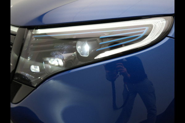 Mercedes-Benz EQC 400 4MATIC AMG Line 408pk INCL BTW | Trekhaak af Fabriek | Adaptive Cruise | 360 Camera | Multibeam LED | Standkachel | Sfeerverlichting | 19"L.M | Widescreen | Keyless | BLIS |