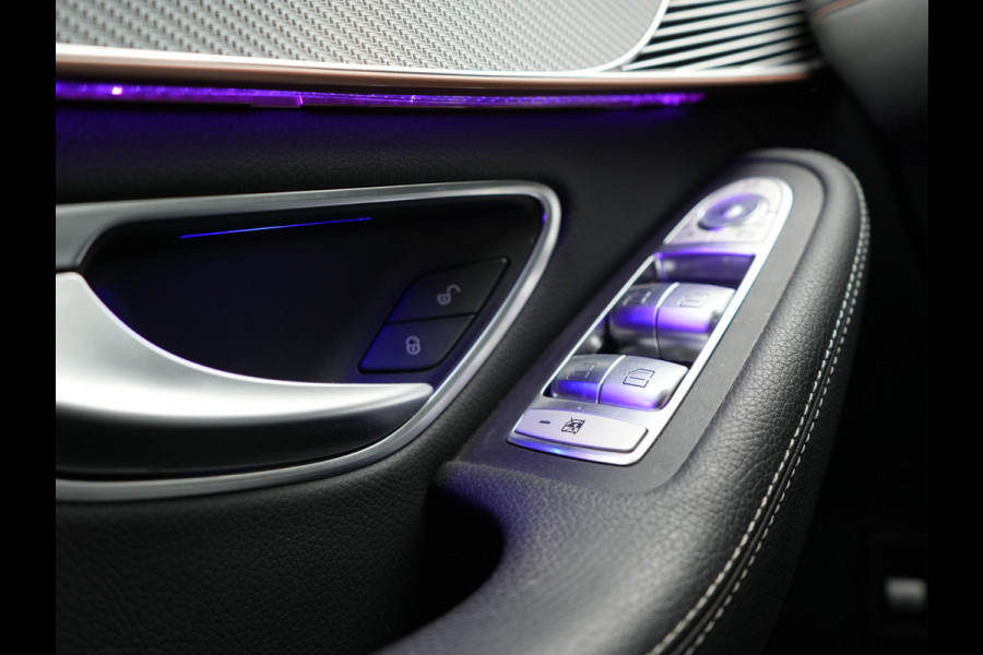 Mercedes-Benz EQC 400 4MATIC AMG Line 408pk INCL BTW | Trekhaak af Fabriek | Adaptive Cruise | 360 Camera | Multibeam LED | Standkachel | Sfeerverlichting | 19"L.M | Widescreen | Keyless | BLIS |