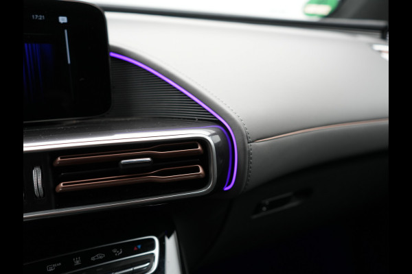 Mercedes-Benz EQC 400 4MATIC AMG Line 408pk INCL BTW | Trekhaak af Fabriek | Adaptive Cruise | 360 Camera | Multibeam LED | Standkachel | Sfeerverlichting | 19"L.M | Widescreen | Keyless | BLIS |