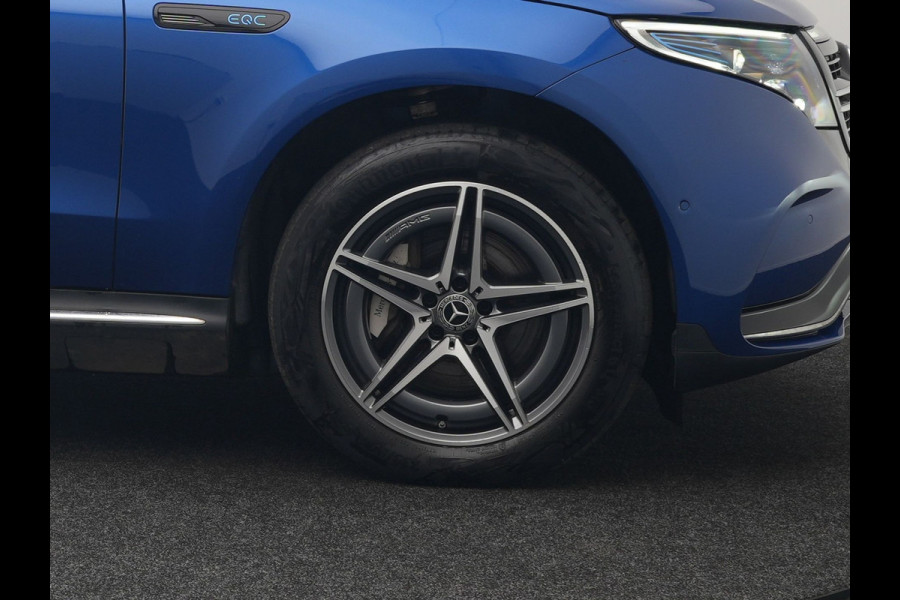 Mercedes-Benz EQC 400 4MATIC AMG Line 408pk INCL BTW | Trekhaak af Fabriek | Adaptive Cruise | 360 Camera | Multibeam LED | Standkachel | Sfeerverlichting | 19"L.M | Widescreen | Keyless | BLIS |