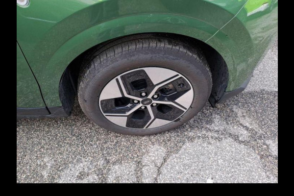 Ford E-Tourneo Courier Limited 44 kWh 136pk | Driver Assistance pack incl. Navigatie | 5 Persoons! | Winterpack