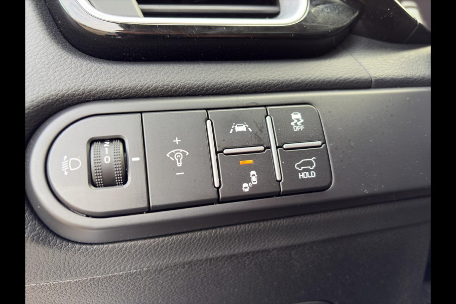 Kia Xceed 1.5 T-GDI MHEV ExecutiveLine Stoelverkoeling & Verwarming | Leder | Pano | Elektrische Geheugenstoelen | Navi | Camer| Cruise |