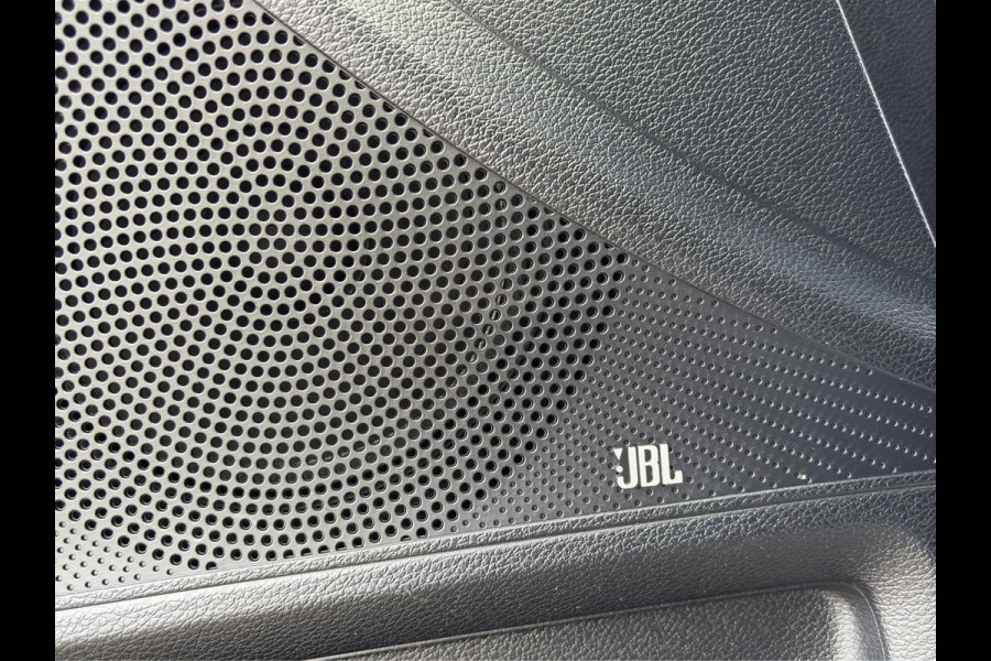 Kia Xceed 1.5 T-GDI MHEV ExecutiveLine Stoelverkoeling & Verwarming | Leder | Pano | Elektrische Geheugenstoelen | Navi | Camer| Cruise |