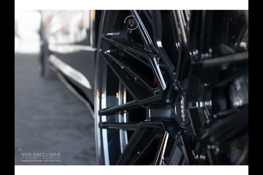 Audi Q8 4.0 TFSI RS Q8 Quattro 23'' Vossen|Ceramic|Carbon|Aeropakket|B&O 3D|RS Dynamic|4-wielsturing|ACC|HUD|Keyless|Trekhaak|Softclose