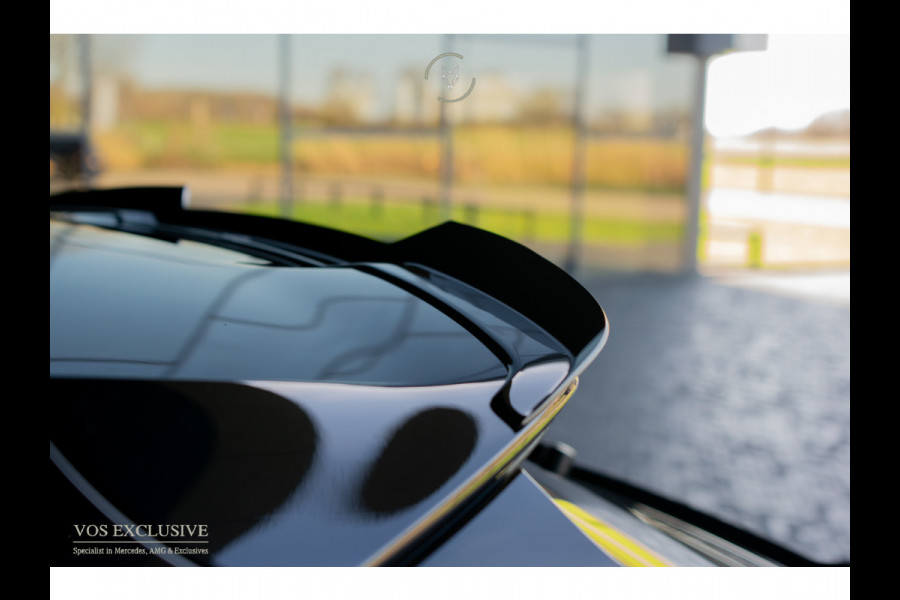 Audi Q8 4.0 TFSI RS Q8 Quattro 23'' Vossen|Ceramic|Carbon|Aeropakket|B&O 3D|RS Dynamic|4-wielsturing|ACC|HUD|Keyless|Trekhaak|Softclose