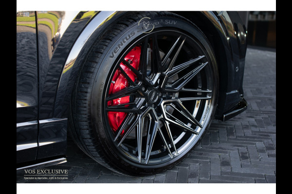 Audi Q8 4.0 TFSI RS Q8 Quattro 23'' Vossen|Ceramic|Carbon|Aeropakket|B&O 3D|RS Dynamic|4-wielsturing|ACC|HUD|Keyless|Trekhaak|Softclose
