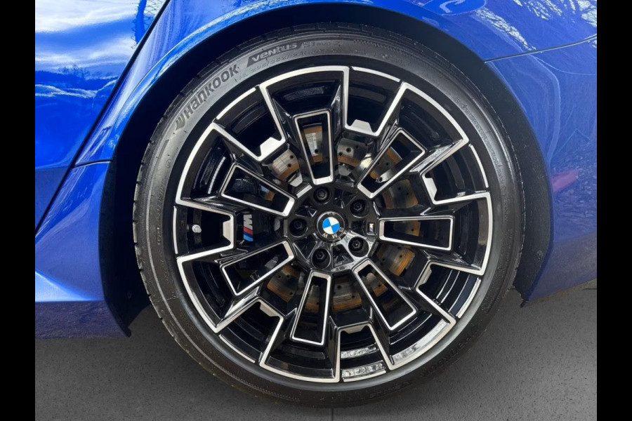 BMW 5 Serie Touring M5 ** M-DRIVER PACK (305 km/h), B&W, PANO, TREKH, MERINO LEDER, 20/21 INCH LMV ** 1e EIG - UNFALLFREI - Ex BMW AG ** ** INFORMEER OOK NAAR ONZE AANTREKKELIJKE FINANCIAL-LEASE TARIEVEN **