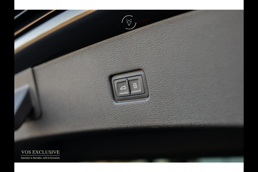 Audi RSQ8 4.0 TFSI Quattro 23'' Vossen|Ceramic|Carbon|Aeropakket|B&O 3D|RS Dynamic|4-wielsturing|ACC|HUD|Keyless|Trekhaak|Softclose