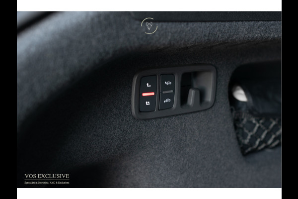 Audi RSQ8 4.0 TFSI Quattro 23'' Vossen|Ceramic|Carbon|Aeropakket|B&O 3D|RS Dynamic|4-wielsturing|ACC|HUD|Keyless|Trekhaak|Softclose