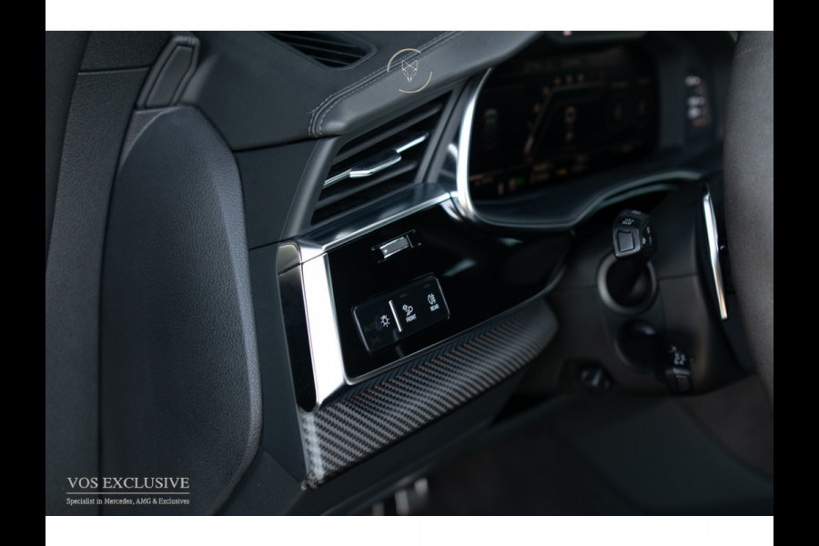 Audi RSQ8 4.0 TFSI Quattro 23'' Vossen|Ceramic|Carbon|Aeropakket|B&O 3D|RS Dynamic|4-wielsturing|ACC|HUD|Keyless|Trekhaak|Softclose