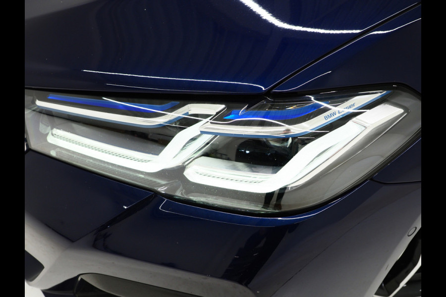 BMW 5 Serie Touring 530e xDrive M Sport | Harman/Kardon | LaserLED | Adaptive Cruise | Sportstuur | Keyless | Camera | Carplay