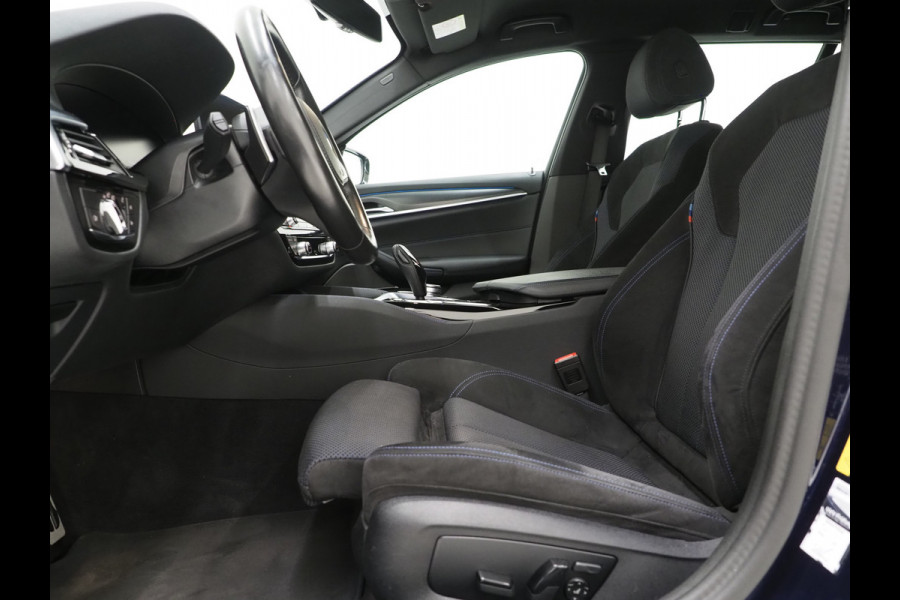 BMW 5 Serie Touring 530e xDrive M Sport | Harman/Kardon | LaserLED | Adaptive Cruise | Sportstuur | Keyless | Camera | Carplay