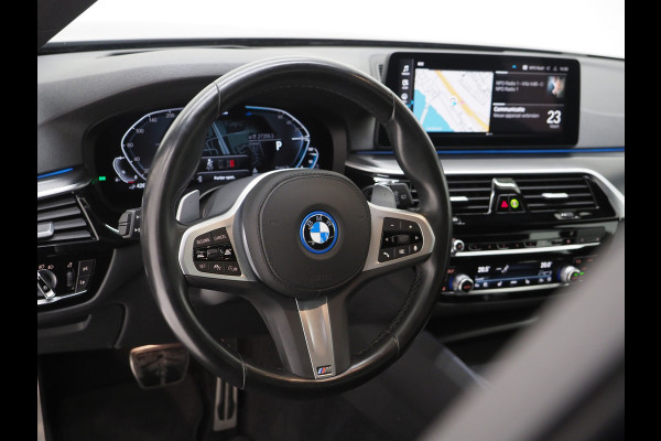 BMW 5 Serie Touring 530e xDrive M Sport | Harman/Kardon | LaserLED | Adaptive Cruise | Sportstuur | Keyless | Camera | Carplay