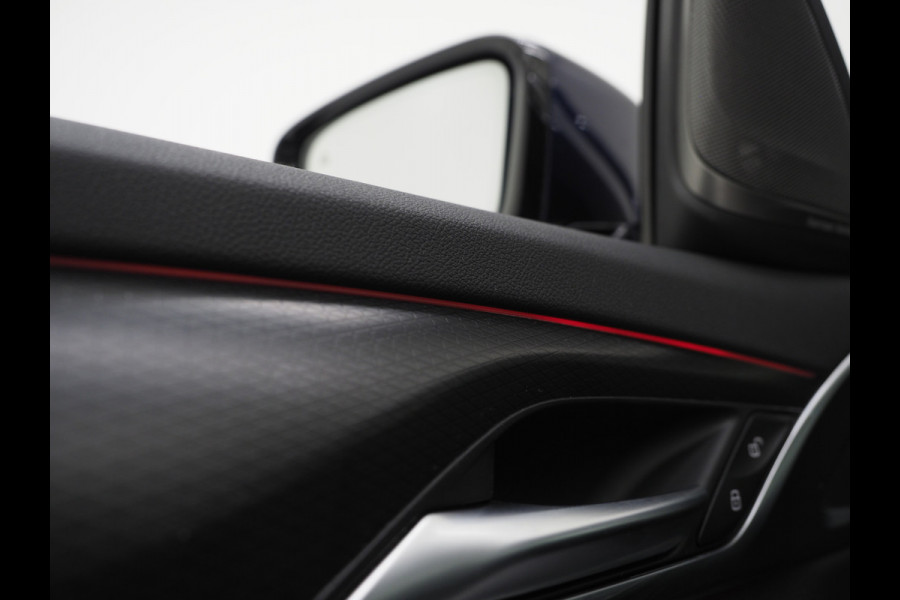 BMW 5 Serie Touring 530e xDrive M Sport | Harman/Kardon | LaserLED | Adaptive Cruise | Sportstuur | Keyless | Camera | Carplay