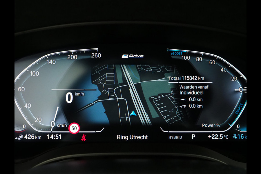 BMW 5 Serie Touring 530e xDrive M Sport | Harman/Kardon | LaserLED | Adaptive Cruise | Sportstuur | Keyless | Camera | Carplay