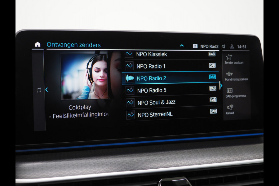 BMW 5 Serie Touring 530e xDrive M Sport | Harman/Kardon | LaserLED | Adaptive Cruise | Sportstuur | Keyless | Camera | Carplay