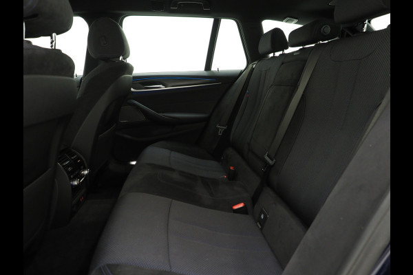BMW 5 Serie Touring 530e xDrive M Sport | Harman/Kardon | LaserLED | Adaptive Cruise | Sportstuur | Keyless | Camera | Carplay
