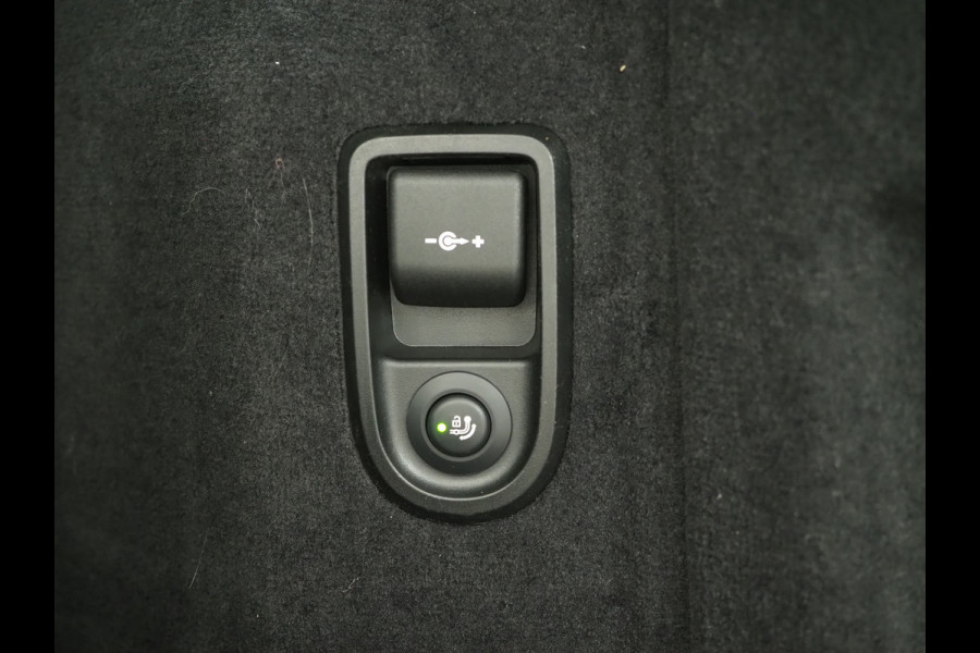 BMW 5 Serie Touring 530e xDrive M Sport | Harman/Kardon | LaserLED | Adaptive Cruise | Sportstuur | Keyless | Camera | Carplay