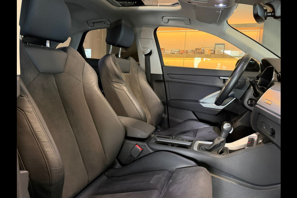 Audi Q3 Sportback 35 TFSI S line 150PK 2020 Garantie taujane Silver