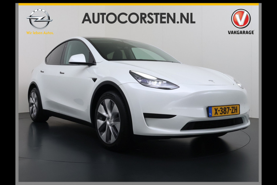 Tesla Model Y RWD 300pk SOH 95% Warmtepomp LFP-Accu Leer Lmv Camera's Panoramadak Adap.Cruise Navi Ecc Autopilot Stoel+Stuur+Achterbank Verwarming Elek.Achterklep Dodehoek detector Draadloze telefoonlader 1e Eigenaar Origineel Nederlandse Auto Fabrieksgarantie op Motor en Accu tot 08-03-2032/160.000km