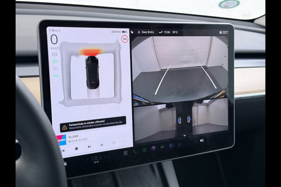 Tesla Model Y RWD SOH 95% Warmtepomp LFP-Accu Leder Lmv Camera's Panoramadak Adap.Cruise Navi Ecc Autopilot Stoel+Stuur+Achterbank Verwarming Elek.Achterklep Dodehoek detector Draadloze telefoonlader Origineel Nederlandse Auto Fabrieksgarantie op Motor en Accu tot 7-12-2030/160.000km