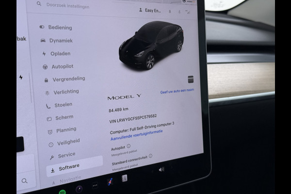 Tesla Model Y RWD SOH 95% Warmtepomp LFP-Accu Leder Lmv Camera's Panoramadak Adap.Cruise Navi Ecc Autopilot Stoel+Stuur+Achterbank Verwarming Elek.Achterklep Dodehoek detector Draadloze telefoonlader Origineel Nederlandse Auto Fabrieksgarantie op Motor en Accu tot 7-12-2030/160.000km