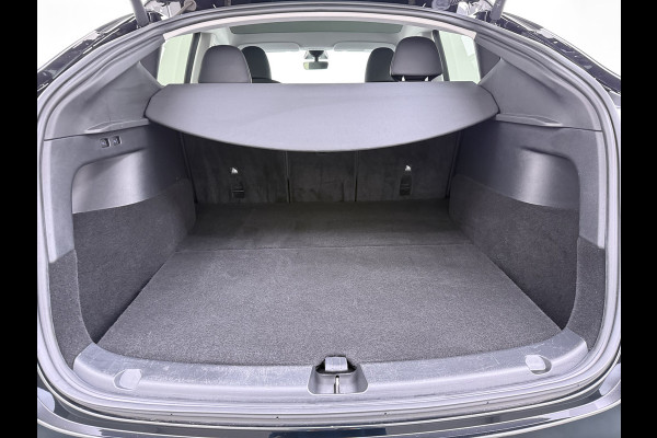 Tesla Model Y RWD SOH 95% Warmtepomp LFP-Accu Leder Lmv Camera's Panoramadak Adap.Cruise Navi Ecc Autopilot Stoel+Stuur+Achterbank Verwarming Elek.Achterklep Dodehoek detector Draadloze telefoonlader Origineel Nederlandse Auto Fabrieksgarantie op Motor en Accu tot 7-12-2030/160.000km