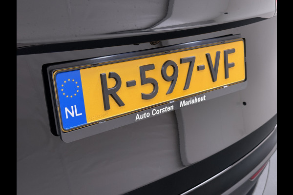 Tesla Model Y RWD SOH 95% Warmtepomp LFP-Accu Leder Lmv Camera's Panoramadak Adap.Cruise Navi Ecc Autopilot Stoel+Stuur+Achterbank Verwarming Elek.Achterklep Dodehoek detector Draadloze telefoonlader Origineel Nederlandse Auto Fabrieksgarantie op Motor en Accu tot 7-12-2030/160.000km