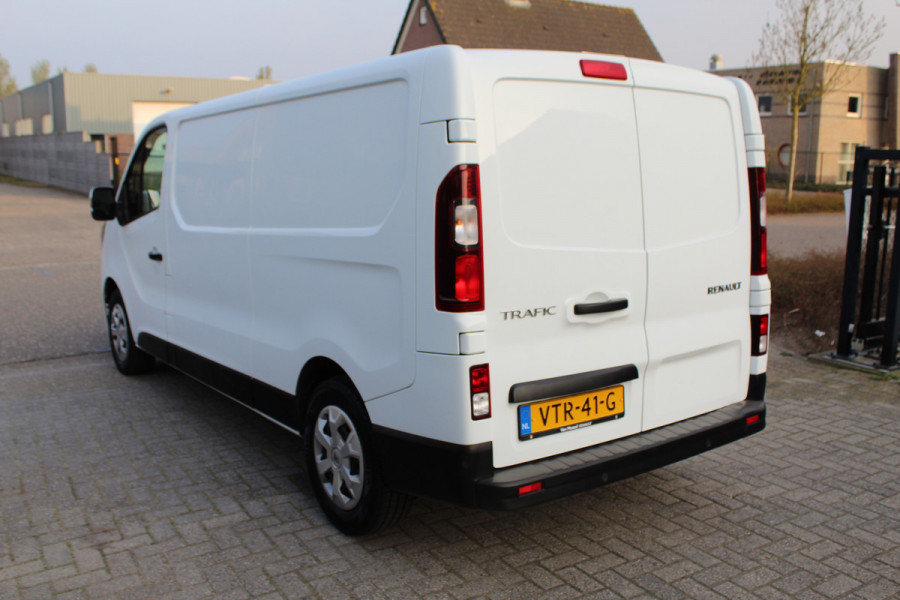 Renault Trafic 2.0 dCi 130PK Euro6 T30 L2H1 Work Edition ✓ 3-zits ✓ navigatie