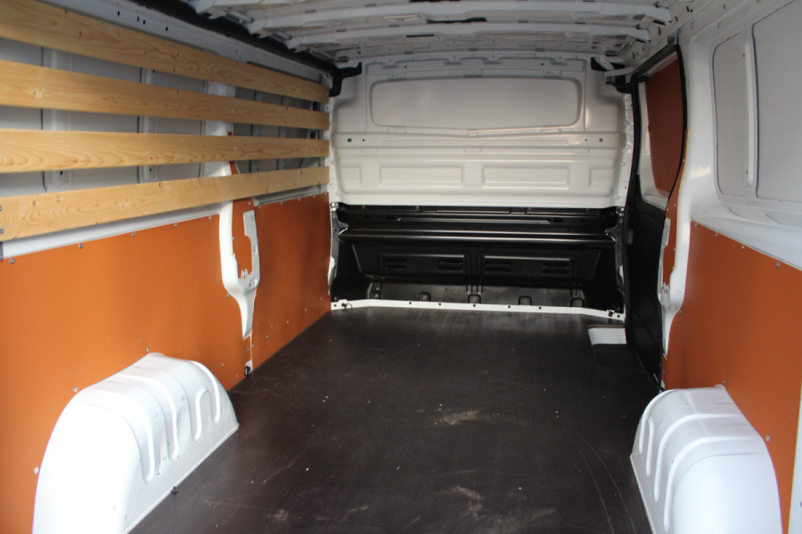 Renault Trafic 2.0 dCi 130PK Euro6 T30 L2H1 Work Edition ✓ 3-zits ✓ navigatie