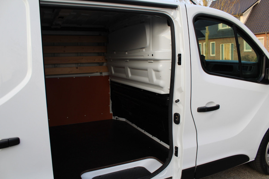 Renault Trafic 2.0 dCi 130PK Euro6 T30 L2H1 Work Edition ✓ 3-zits ✓ navigatie