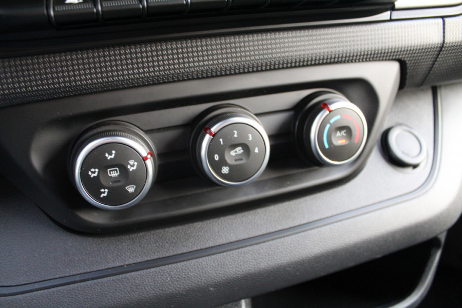 Renault Trafic 2.0 dCi 130PK Euro6 T30 L2H1 Work Edition ✓ 3-zits ✓ navigatie