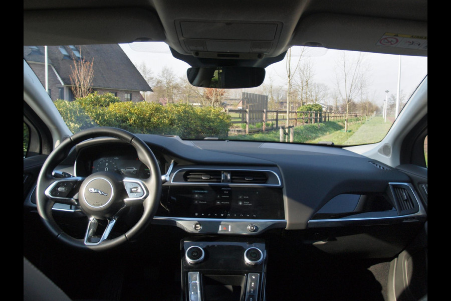 Jaguar I-PACE EV400 SE 90 kWh | Panoramadak | Camera | Head-Up Display | Meridian Audio | Stoelmemory |