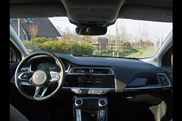 Jaguar I-PACE EV400 SE 90 kWh | Panoramadak | Camera | Head-Up Display | Meridian Audio | Stoelmemory |