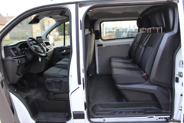 Ford Transit Custom 320 2.0 TDCI 130PK Euro6 L2H1 Trend DC Dubbele Cabine 6-persoons