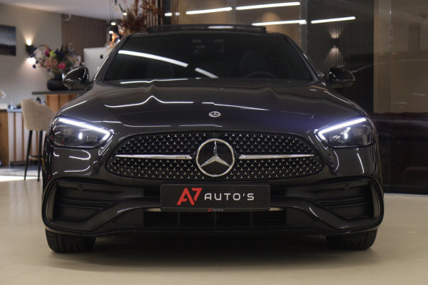 Mercedes-Benz C-Klasse 300 E AMG Line / PANO/HUD/CARPLAY/SFEERVERLICHTING/BOMVOL