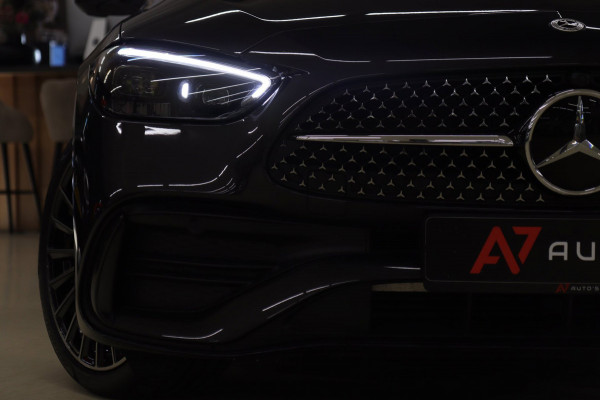 Mercedes-Benz C-Klasse 300 E AMG Line / PANO/HUD/CARPLAY/SFEERVERLICHTING/BOMVOL