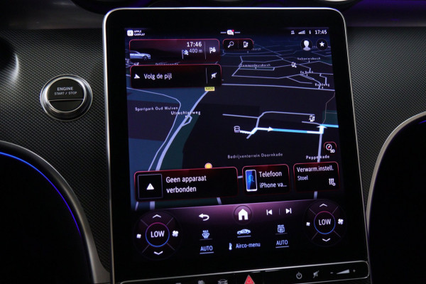 Mercedes-Benz C-Klasse 300 E AMG Line / PANO/HUD/CARPLAY/SFEERVERLICHTING/BOMVOL