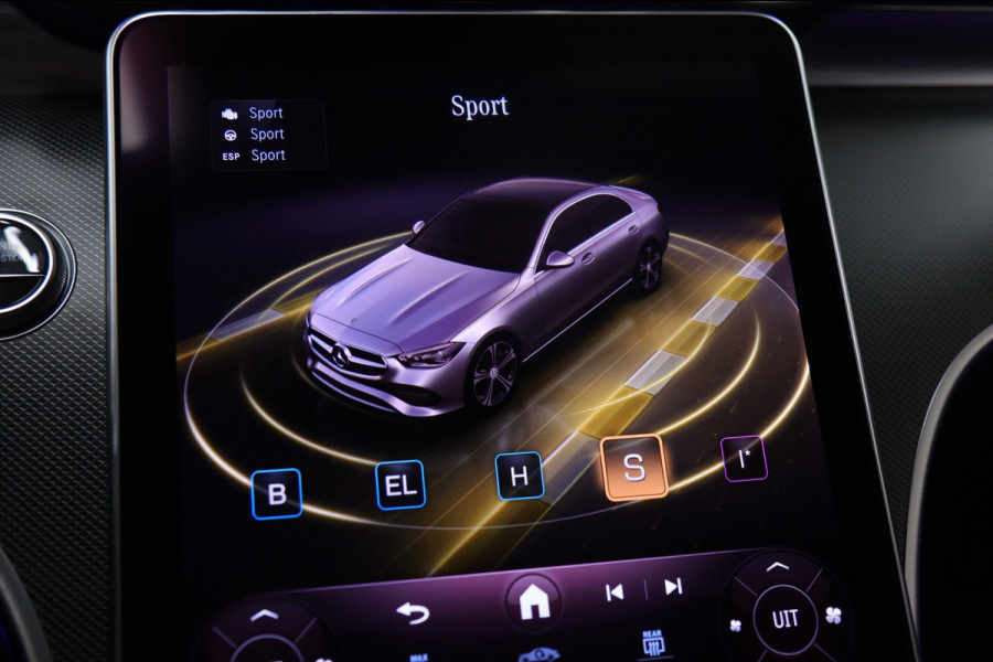 Mercedes-Benz C-Klasse 300 E AMG Line / PANO/HUD/CARPLAY/SFEERVERLICHTING/BOMVOL