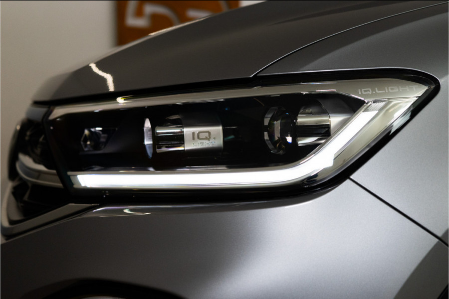 Volkswagen T-Roc 1.5 TSI Style 150PK Facelift | Pano | LED | Stoel&Stuur verw. | Carplay | Camera | 12 MND Garantie