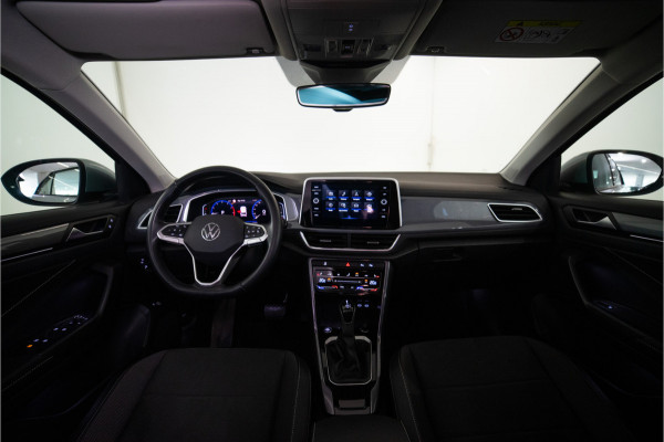 Volkswagen T-Roc 1.5 TSI Style 150PK Facelift | Pano | LED | Stoel&Stuur verw. | Carplay | Camera | 12 MND Garantie