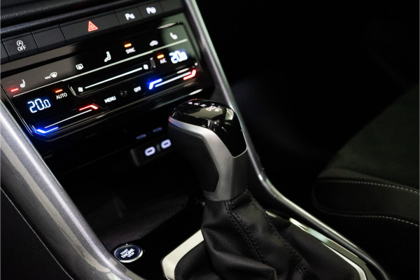Volkswagen T-Roc 1.5 TSI Style 150PK Facelift | Pano | LED | Stoel&Stuur verw. | Carplay | Camera | 12 MND Garantie