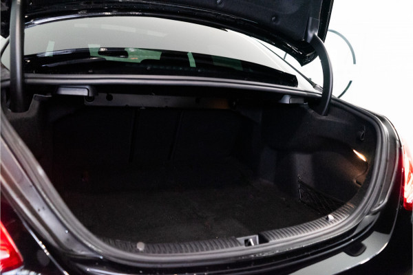 Mercedes-Benz C-Klasse 300 AMG 245PK | Pano | Sfeer | LED | Stoelverw. | Garantie