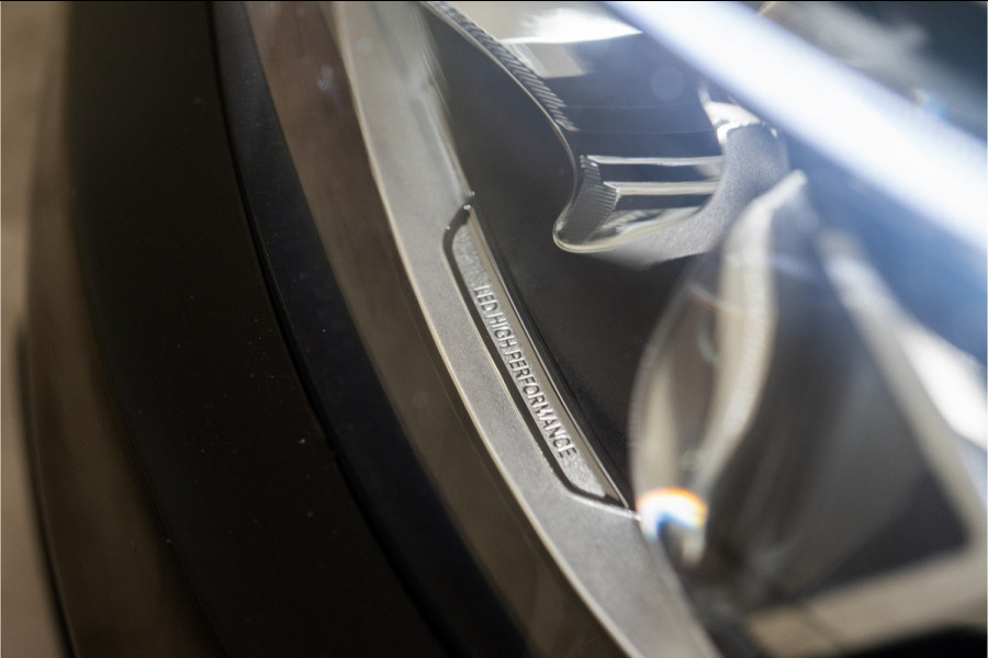 Mercedes-Benz C-Klasse 300 AMG 245PK | Pano | Sfeer | LED | Stoelverw. | Garantie